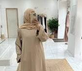 Abaya Basic Fluide – Beige Sable